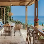 Artemis Villas - Spectacular Views & Ideal For Large Groups, By Zantewize