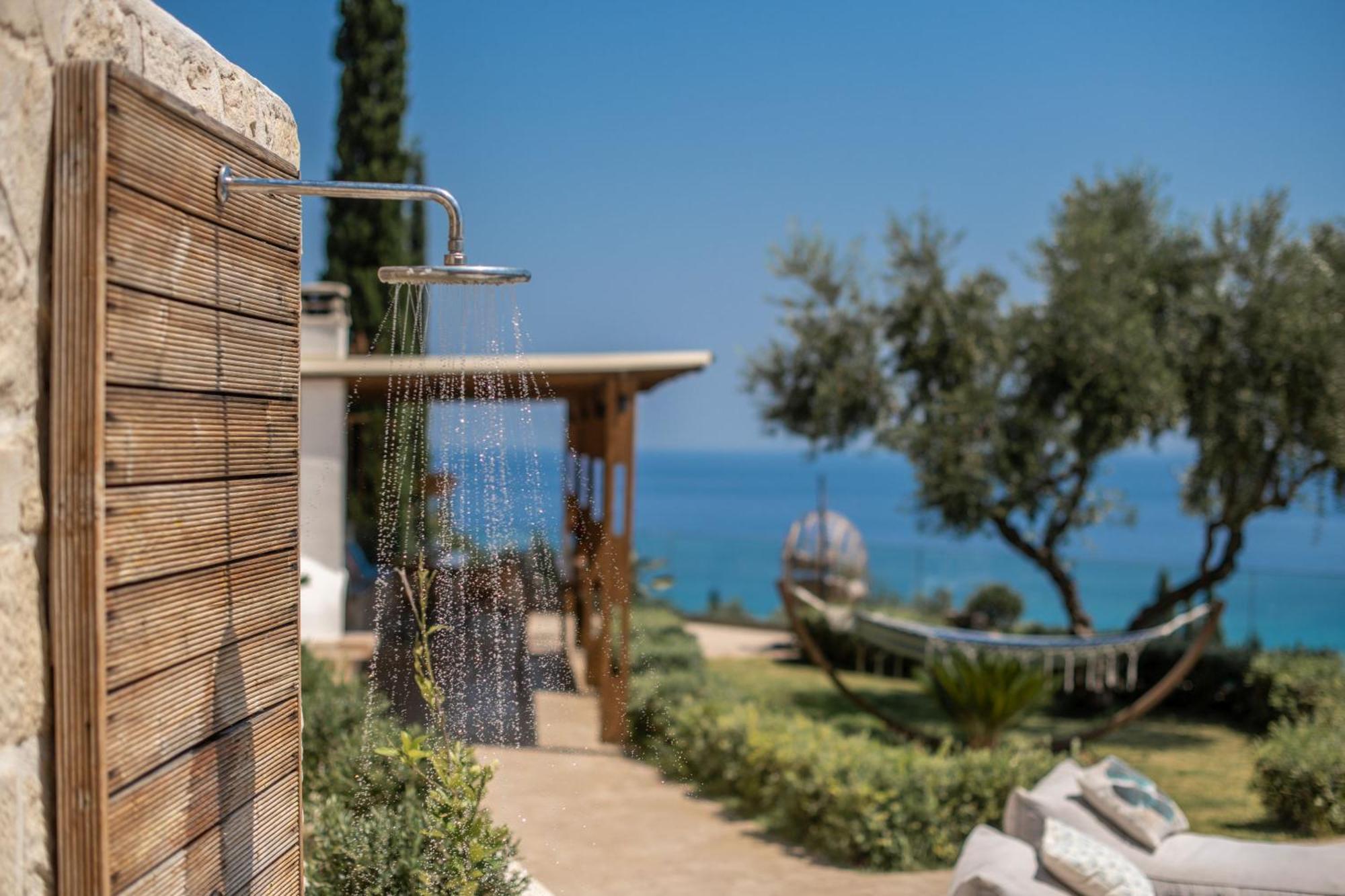 Villa Artemis - Spectacular Views & Ideal For Large Groups, By Zantewize *